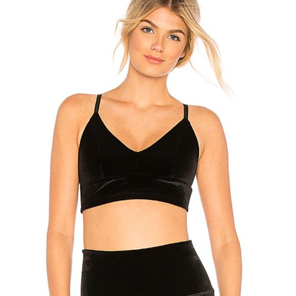 Beyond Yoga Other - Beyond Yoga Velvet Motion Lavish Sports Bra